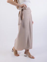 Overlap Knot Solid Maxi Skirt