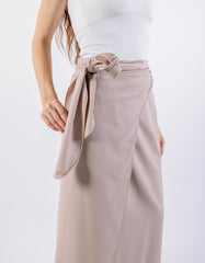 Overlap Knot Solid Maxi Skirt