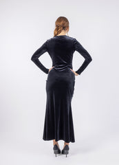 Velvet Embellished Neckline Maxi Dress\تسف يسكام ةقايب ةيلمخم ف