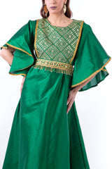 2341146-Traditional Dress