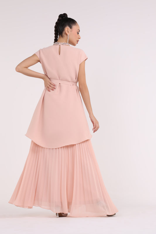 2406130-Mermaid Cut Solid Top With Pleated Loose Maxi Dress