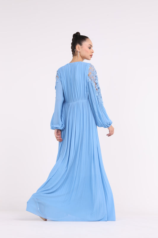 Dantel Sleeves Plisse Maxi Dress