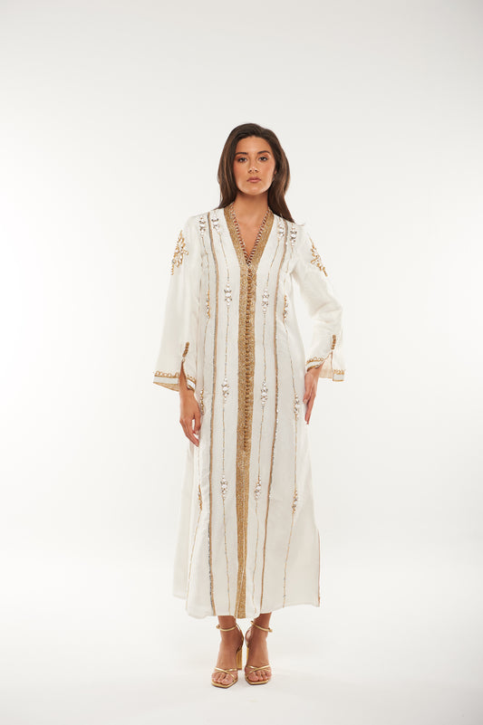 2444004-Traditional Robe