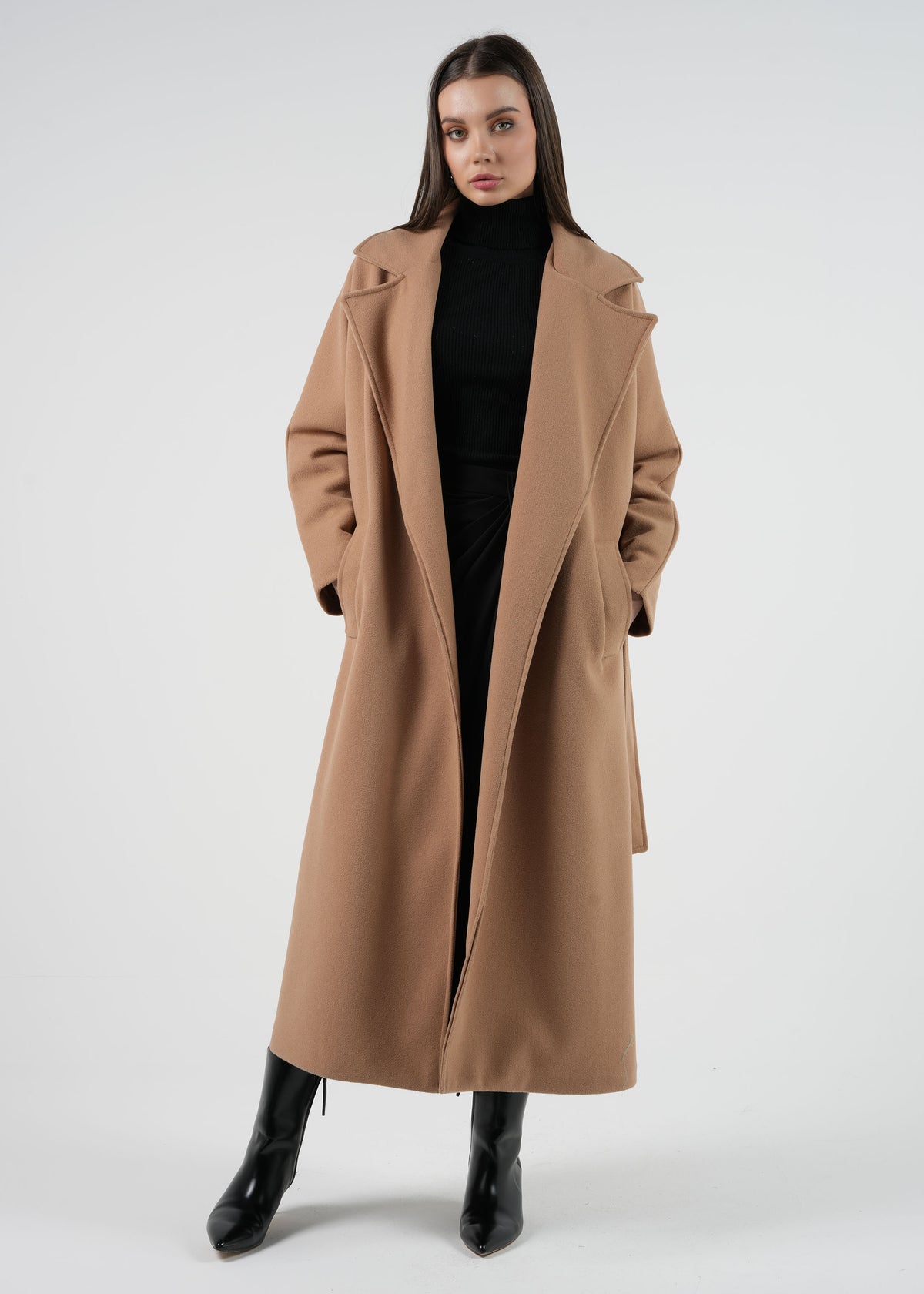 Double-Breasted Wool-Blend Maxi Coat\عم يسكام جودزم ردصلا نم جيزم ف