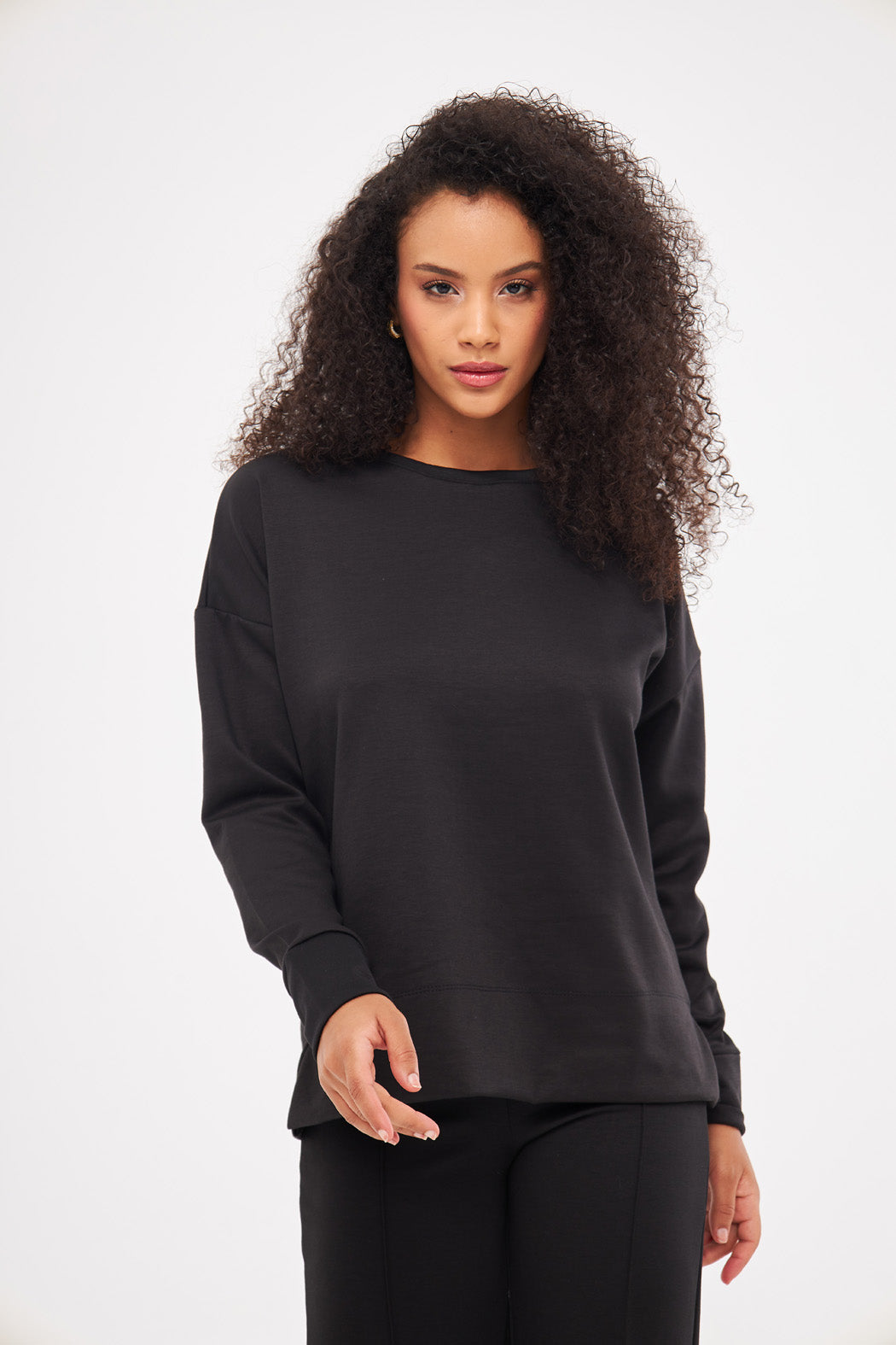 Basic Solid Long Sleeves Crew Neck T-Shirt