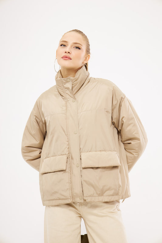 Utility Pocket Zip up Jacket with Modern Silhouette