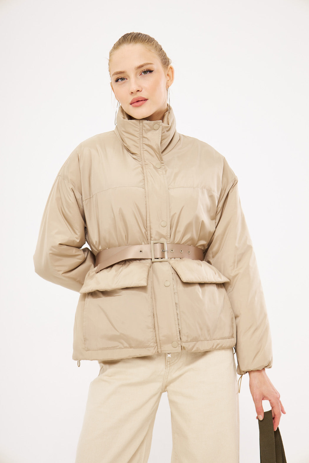 Utility Pocket Zip up Jacket with Modern Silhouette