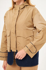 Utility Pocket Zip-Up Jacket with Modern Silhouette