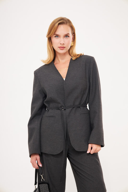 Classic Buttonless Solid Blazer