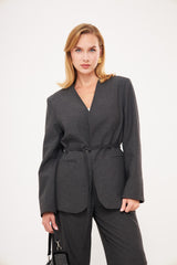 Classic Buttonless Solid Blazer