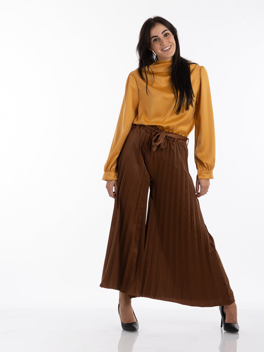 2204150- Pleated Wide Leg Pants