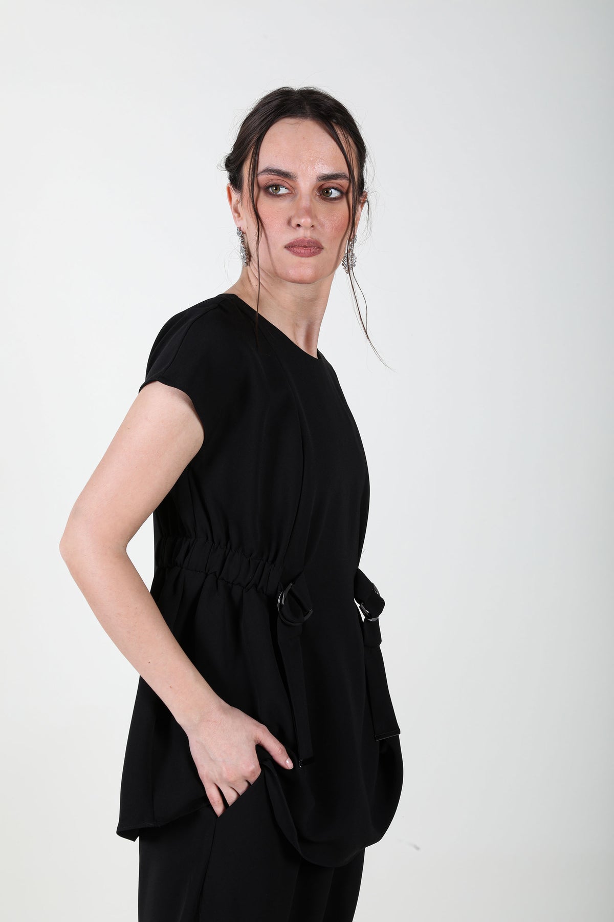 2207008- Cap sleeve Top