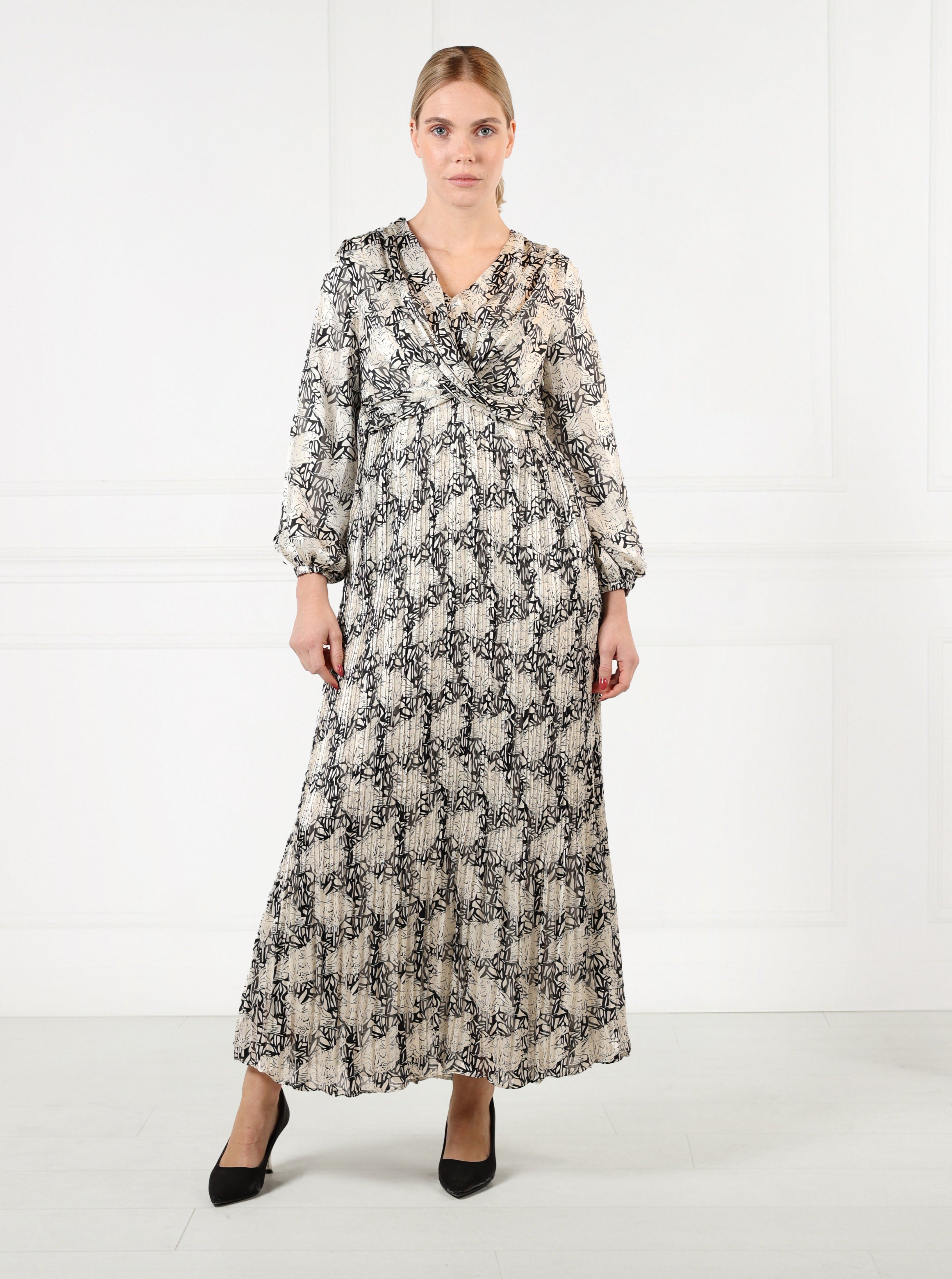 2243012-Maxi Dress - Montania Shop