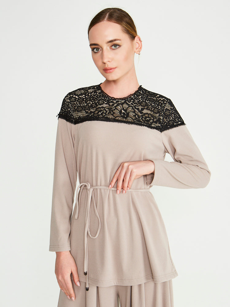 2105039- Lace Top Blouse - Montania Shop